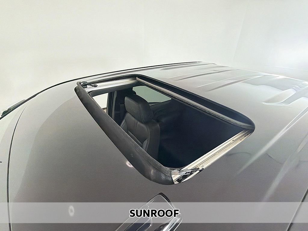 Used 2023 Chevrolet Silverado 2500 High Country image 4