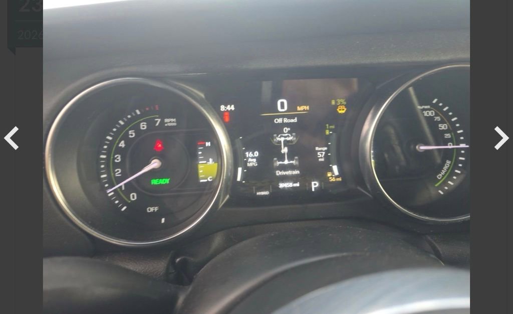 Used 2023 Jeep Wrangler Unlimited Sahara w/ Cold Weather Group AWD/4WD image 20