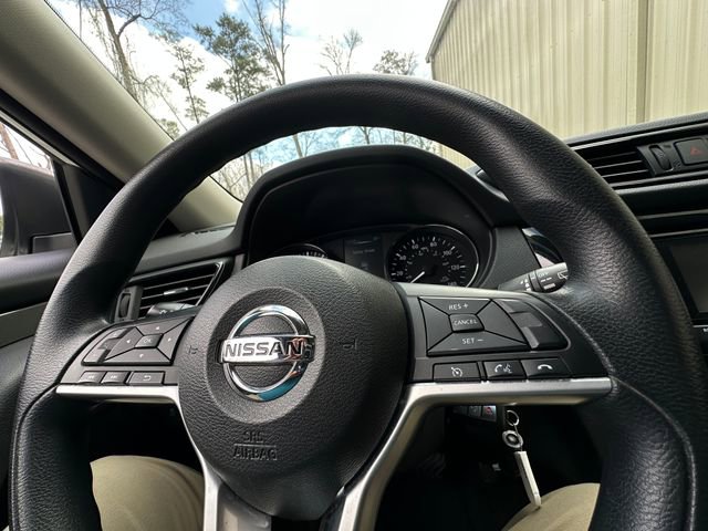 Used 2017 Nissan Rogue S w/ Appearance Package image 20