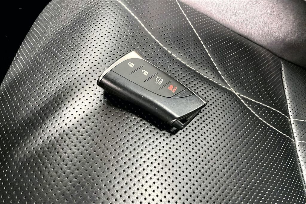 Used 2020 Lexus ES 350 Ultra Luxury image 10