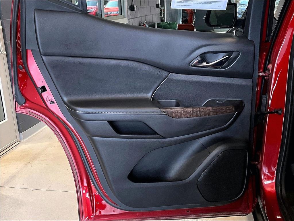 Used 2023 GMC Acadia Denali w/ Denali Ultimate Package image 22