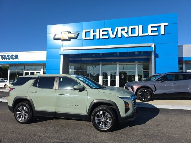 Used 2026 Chevrolet Equinox LT AWD/4WD image 2