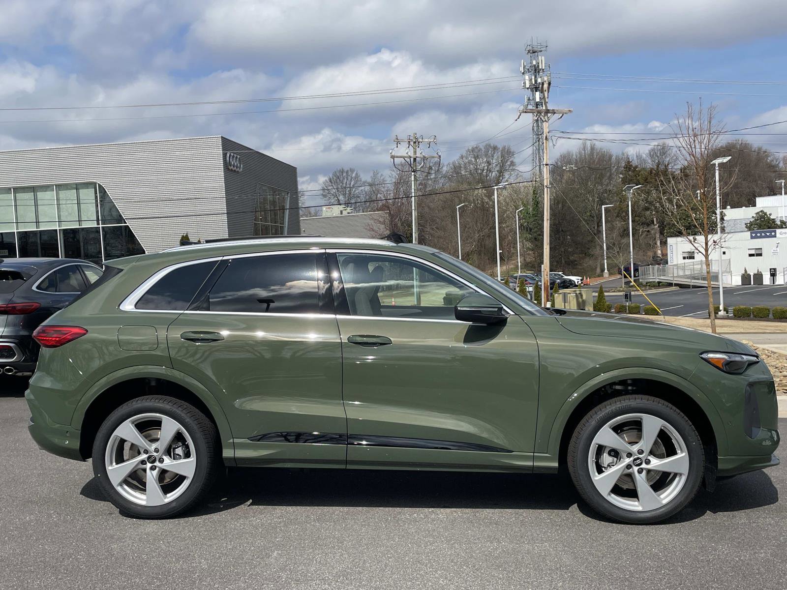 New 2025 Audi Q5 Premium Plus image 8