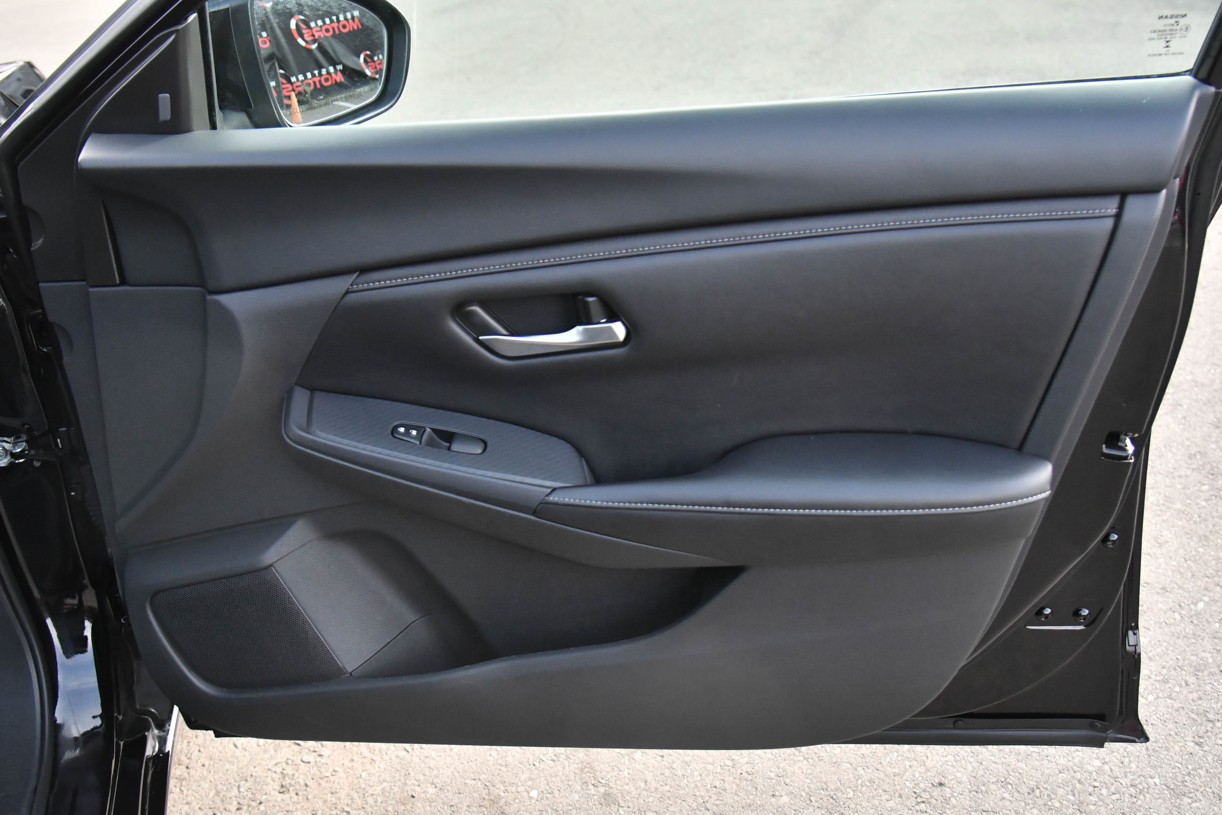 Used 2023 Nissan Sentra SV image 38