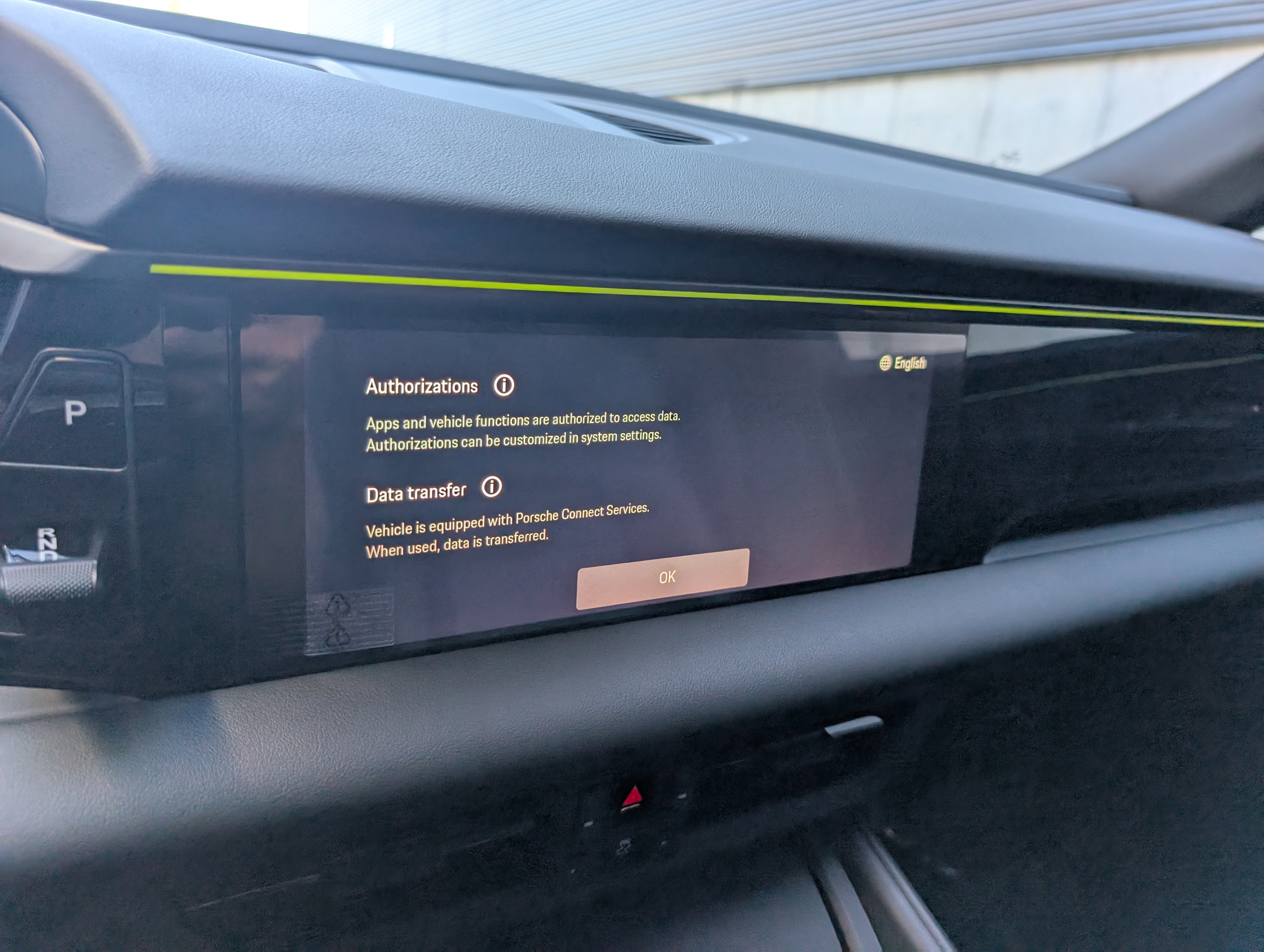 Used 2025 Porsche Macan Electric image 39