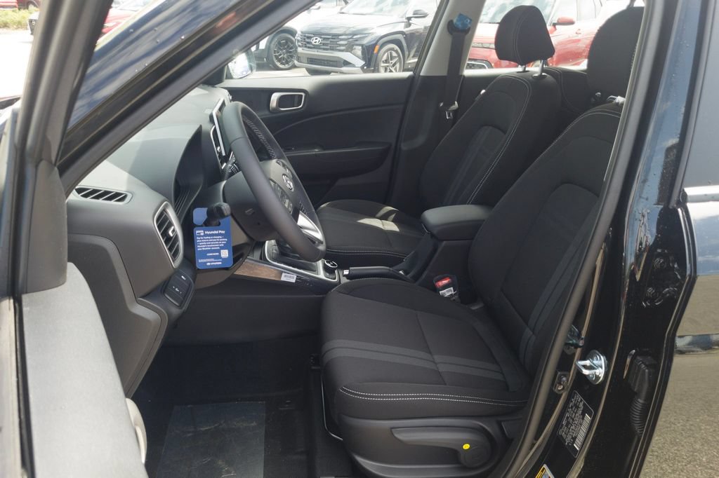 New 2026 Hyundai Venue SEL FWD image 12