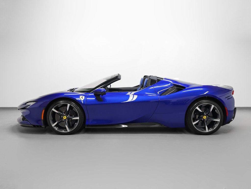Used 2023 Ferrari SF90 Spider image 70