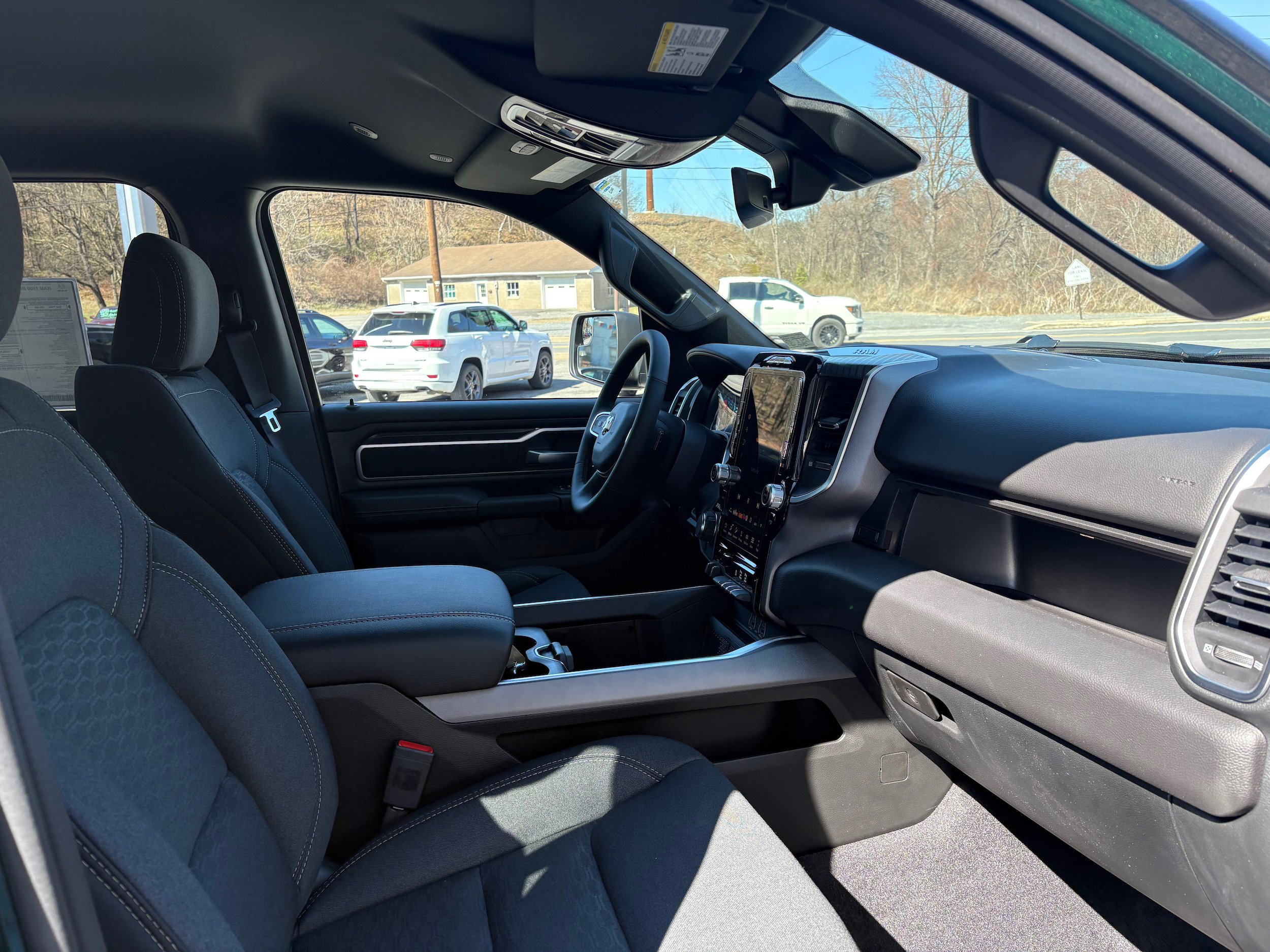 New 2026 RAM 1500 4x4 Crew Cab image 13
