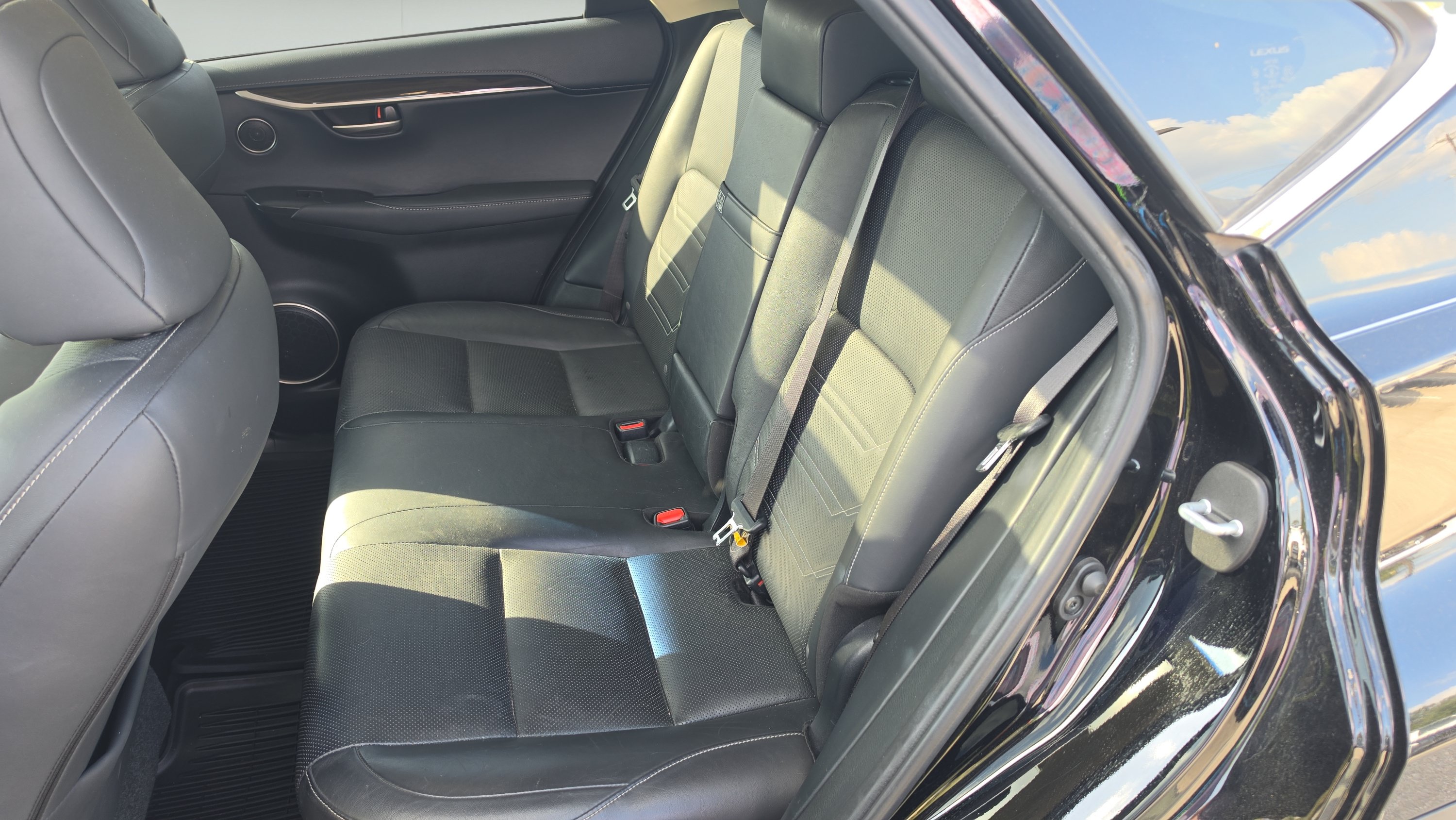 Used 2016 Lexus NX 200t FWD w/ Luxury Package image 20