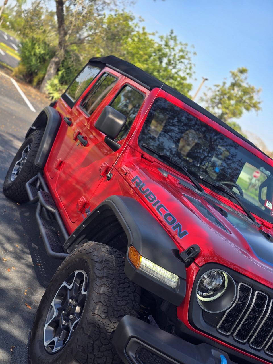 Used 2023 Jeep Wrangler Unlimited Rubicon 4xe w/ Cold Weather Group image 16