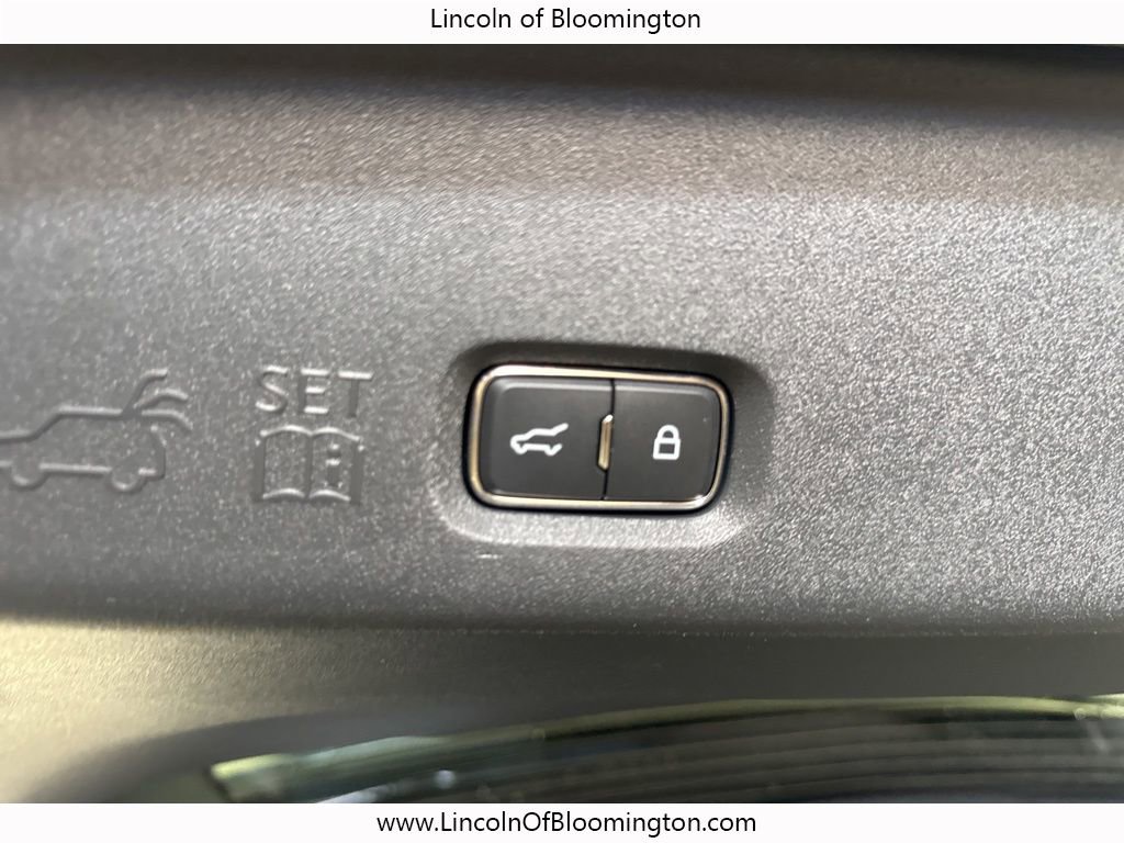 New 2025 Lincoln Navigator L Reserve w/ Jet Appearance Package image 68