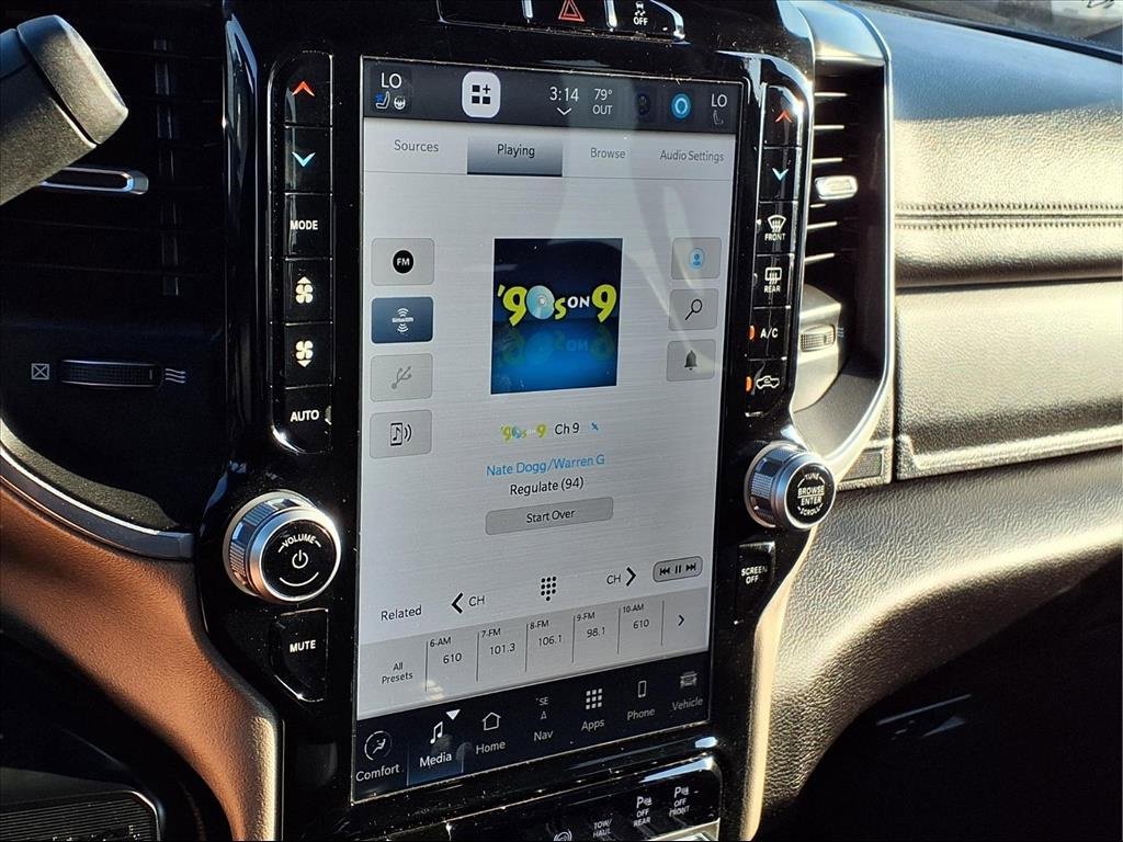 Used 2024 RAM 2500 Laramie image 27