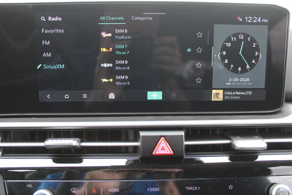 New 2027 Kia Sportage LX FWD image 40