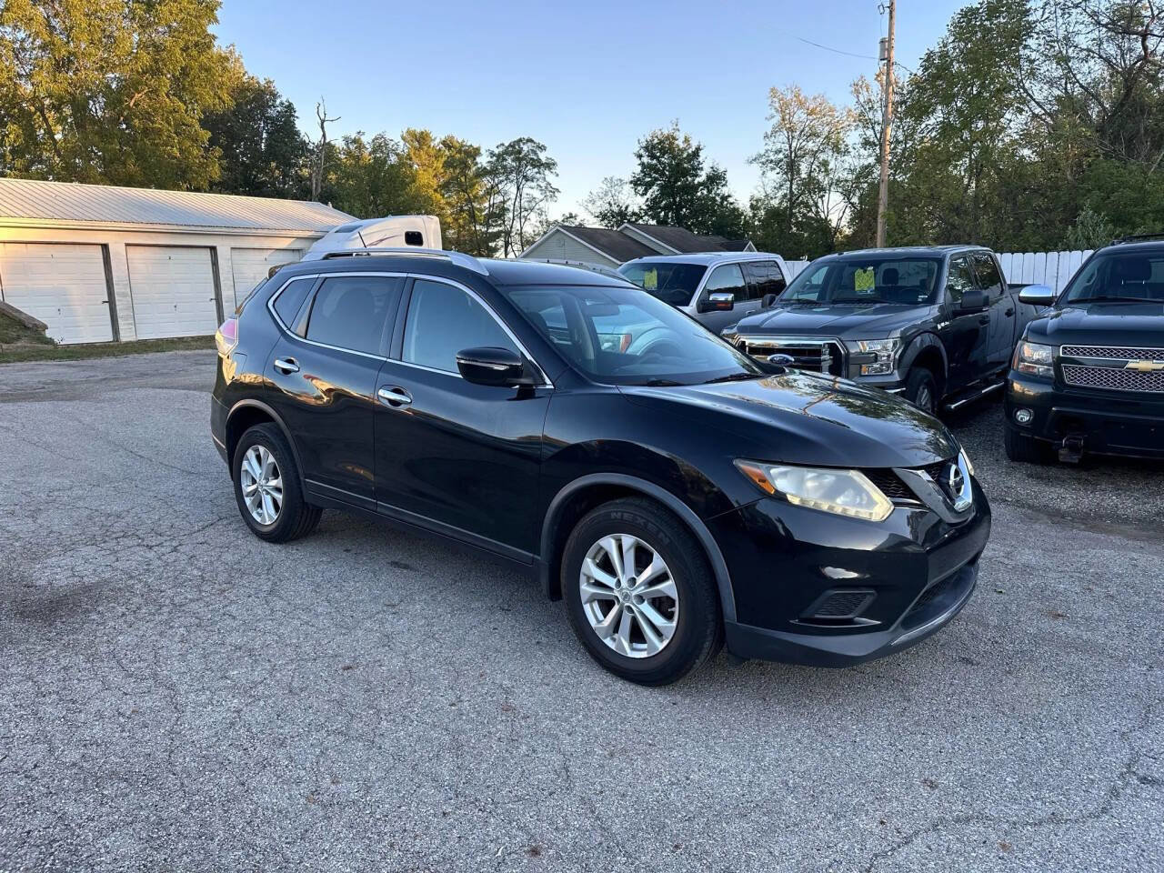 Used 2014 Nissan Rogue SV image 3