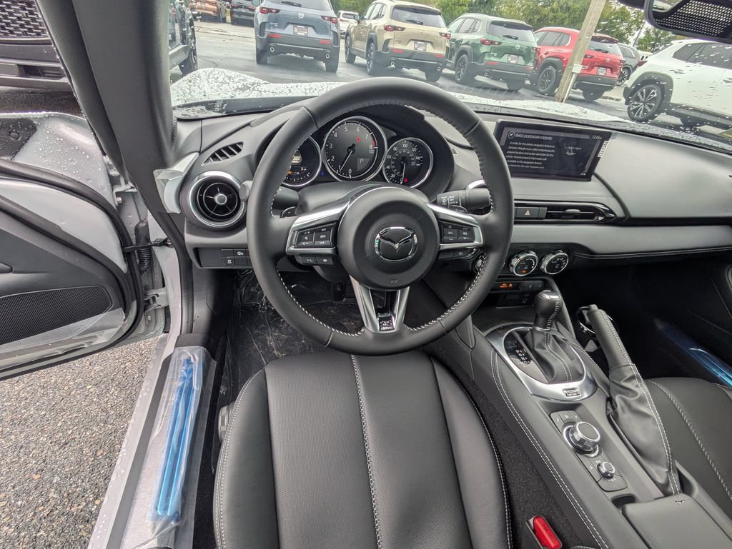 New 2026 MAZDA MX-5 Miata Grand Touring RWD image 15