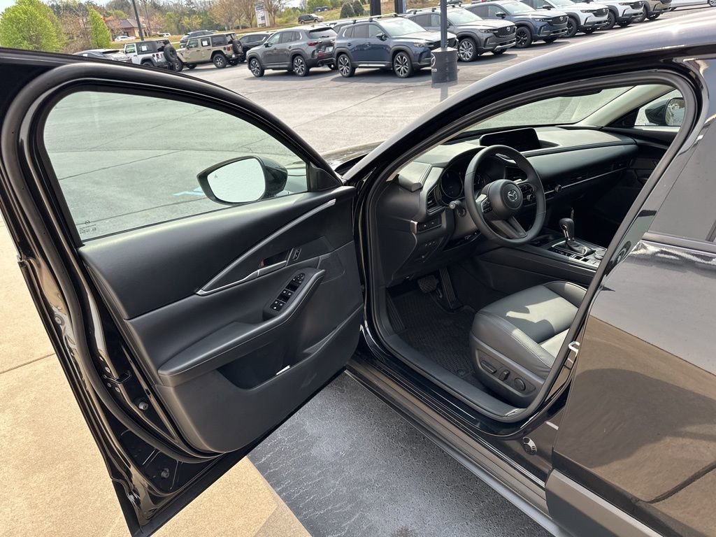New 2026 MAZDA CX-30 AWD 2.5 S w/ Select Sport Pkg image 23