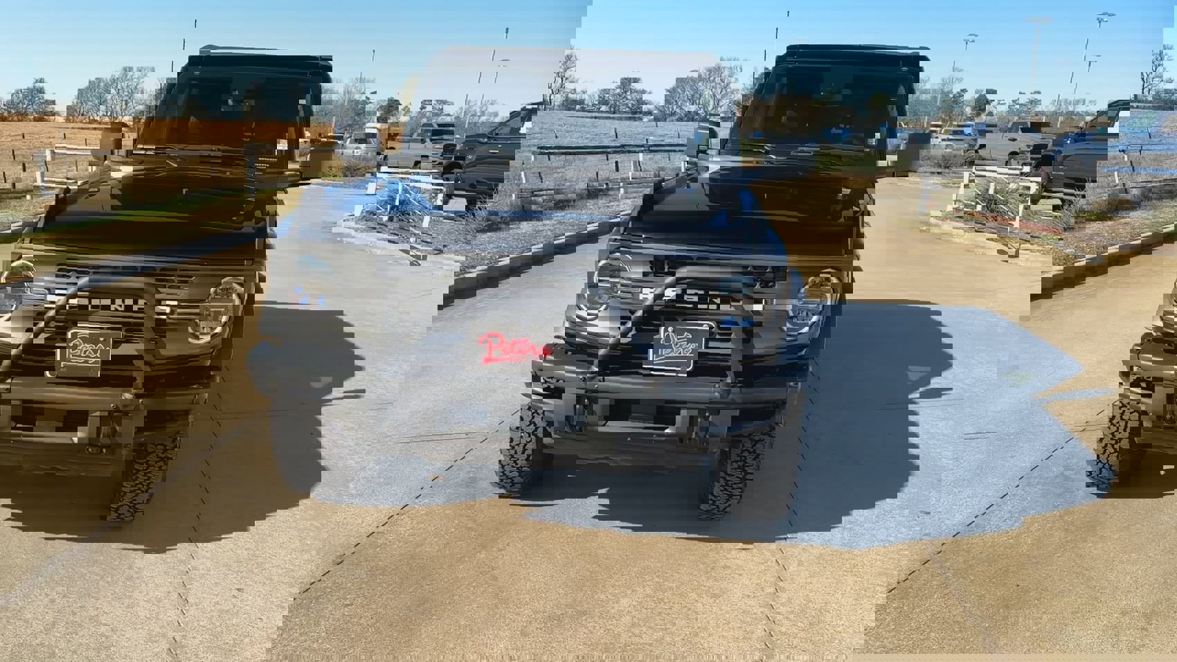 Used 2024 Ford Bronco Black Diamond image 4