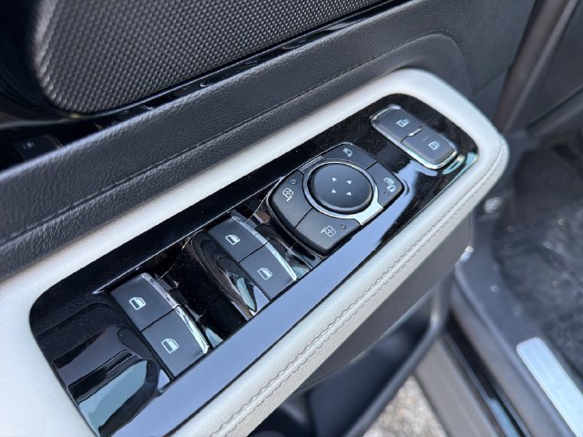 New 2026 Lincoln Aviator AWD w/ Jet Appearance Package image 23
