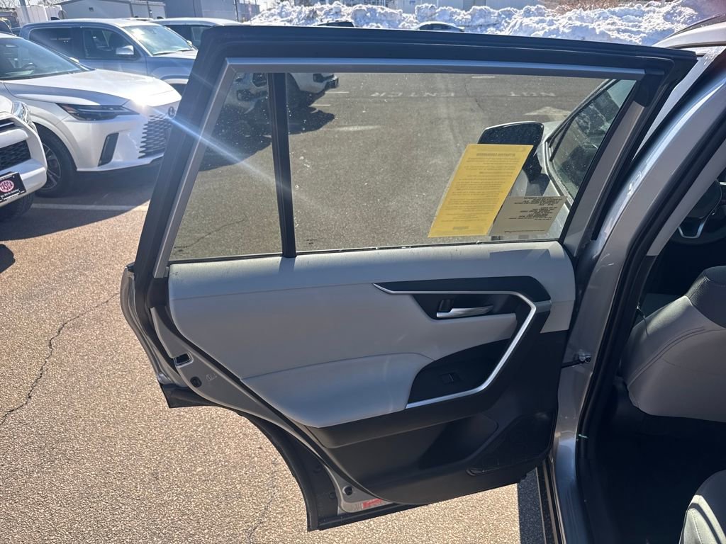 New 2025 Toyota RAV4 XLE image 15