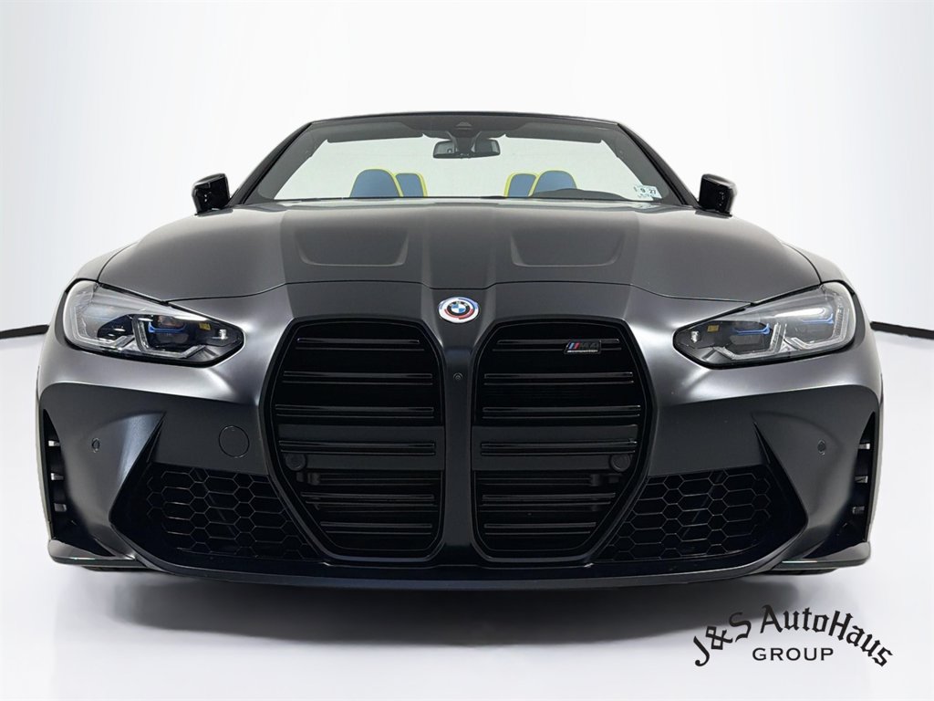 Used 2022 BMW M4 xDrive Competition w/ Executive Package AWD/4WD image 2