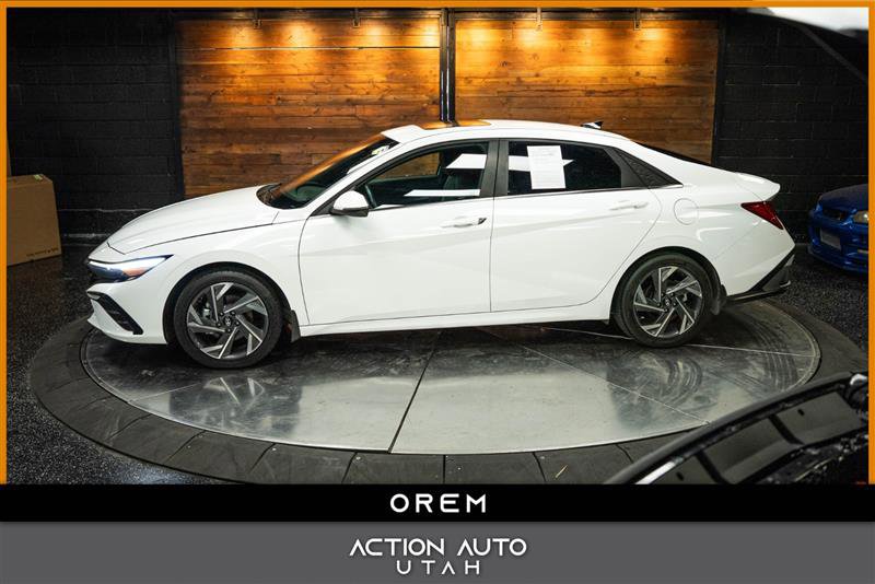 Used 2024 Hyundai Elantra Limited