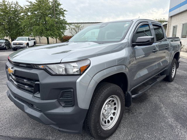 Used 2023 Chevrolet Colorado W/T w/ LPO, Pro Essentials Package RWD image 8