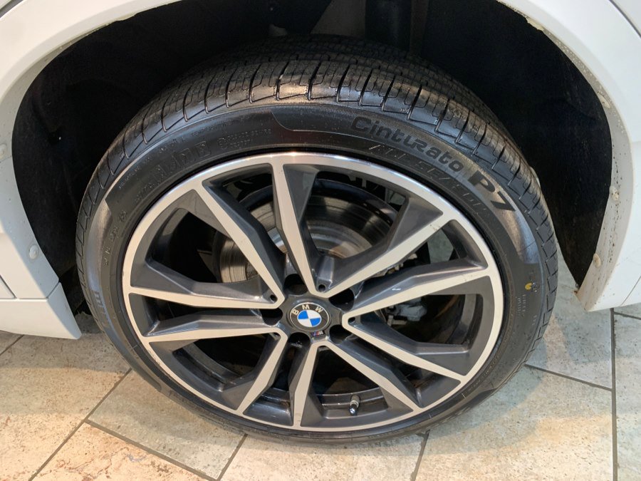 Used 2023 BMW X2 xDrive28i w/ M Sport Package image 11