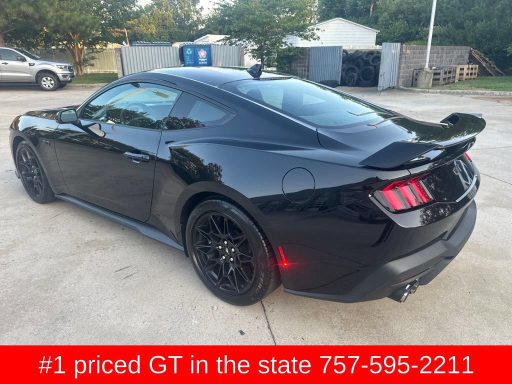 Used 2024 Ford Mustang GT w/ GT Performance Package RWD image 10