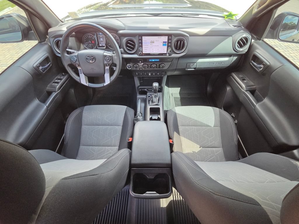 Used 2023 Toyota Tacoma TRD Sport w/ Advanced Technology Package AWD/4WD image 4
