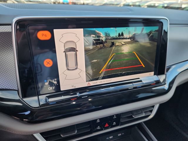 New 2026 Volkswagen Atlas Peak Edition image 16