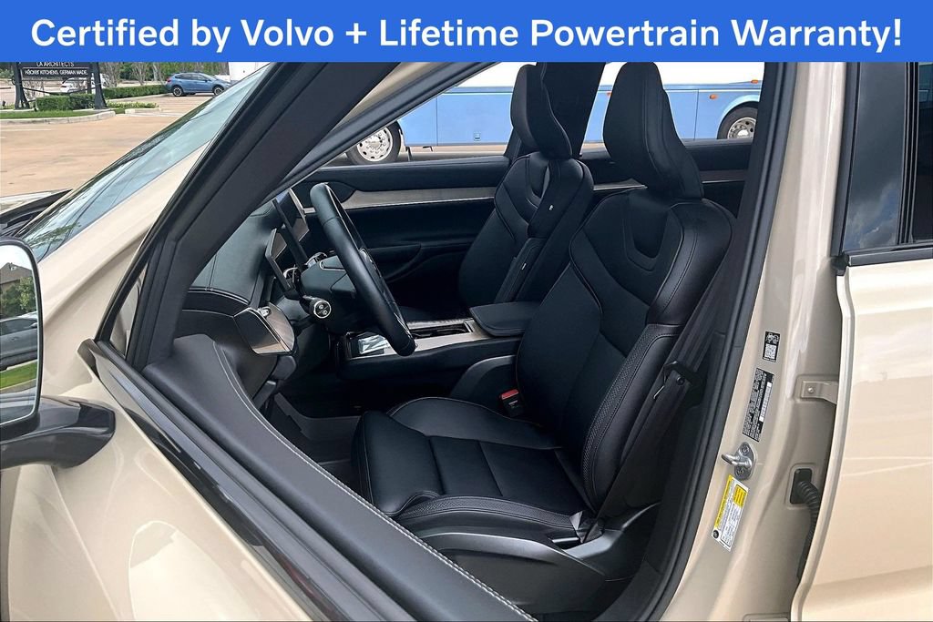 Certified 2025 Volvo EX90 Plus AWD/4WD image 31