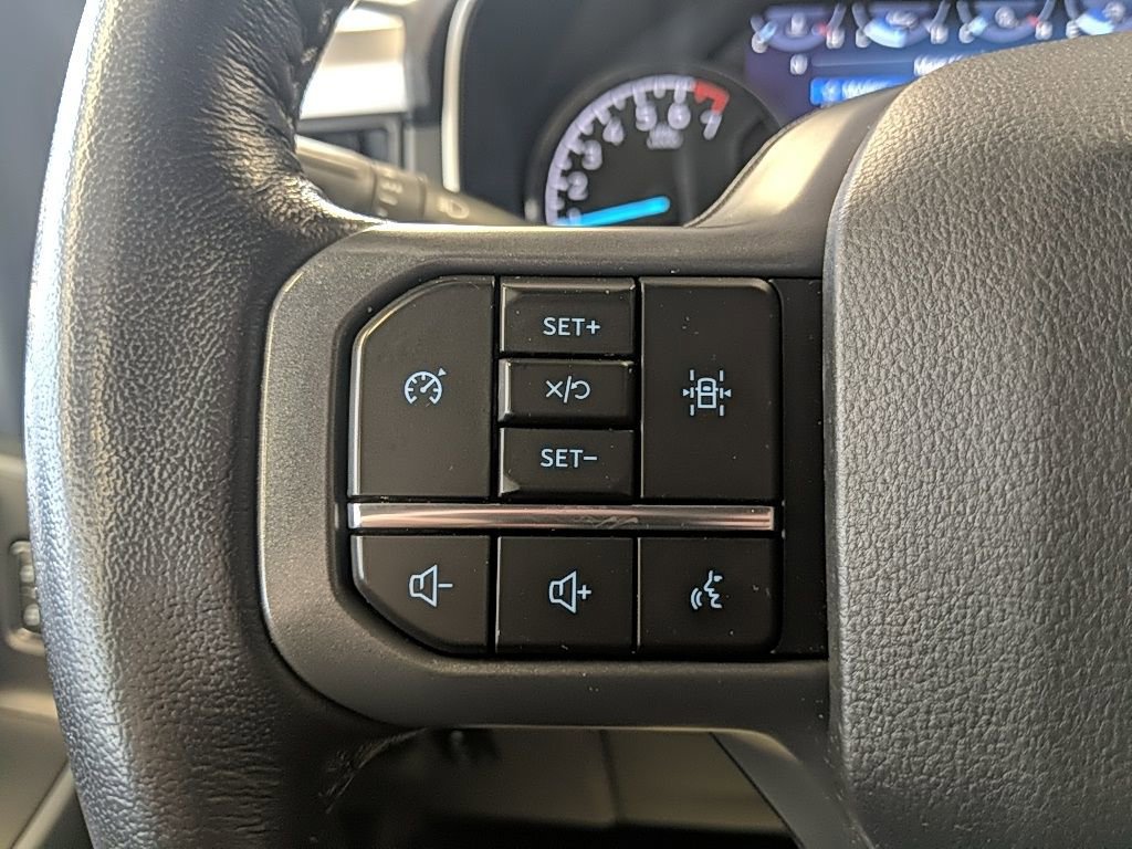 Certified 2022 Ford F150 XLT w/ Equipment Group 302A High image 15