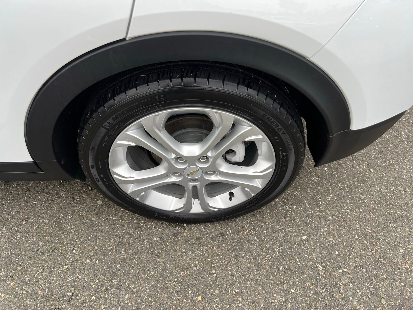 Used 2020 Chevrolet Bolt LT image 11