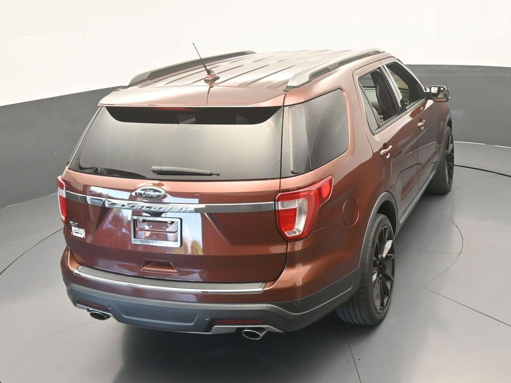 Used 2018 Ford Explorer XLT w/ Equipment Group 202A FWD image 48