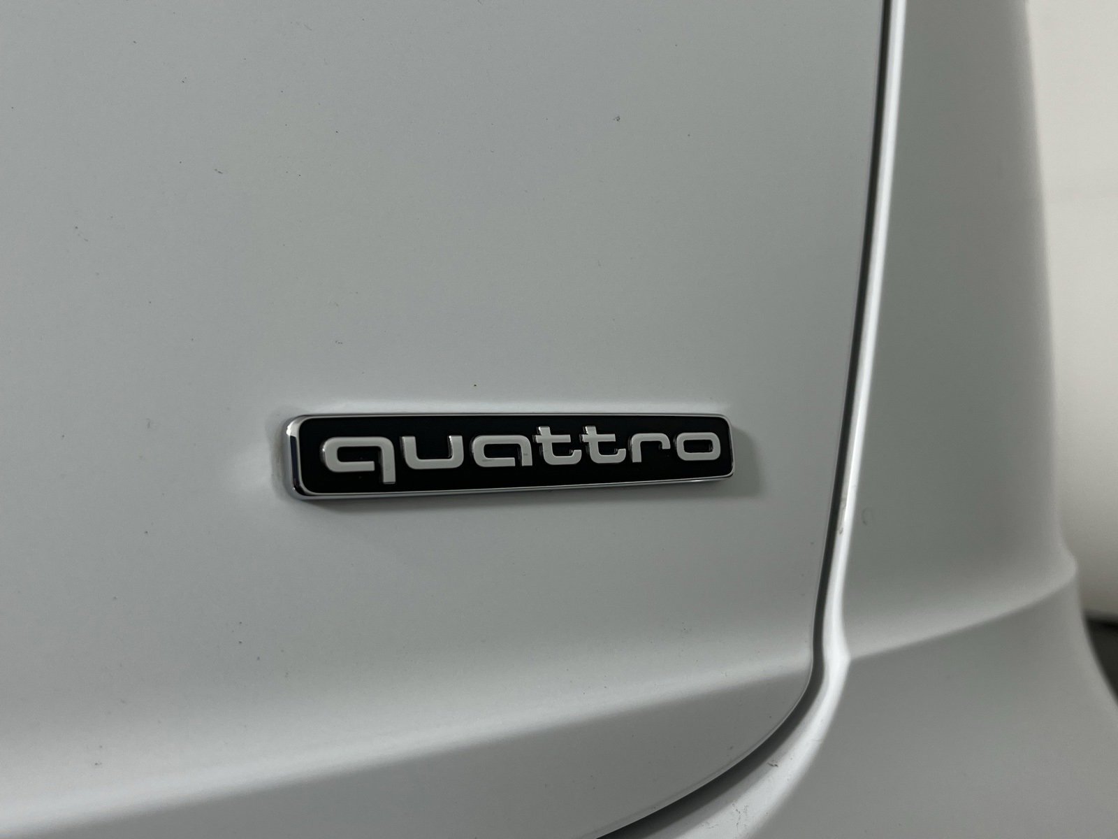 Used 2025 Audi Q8 Premium Plus w/ Premium Plus Package image 9