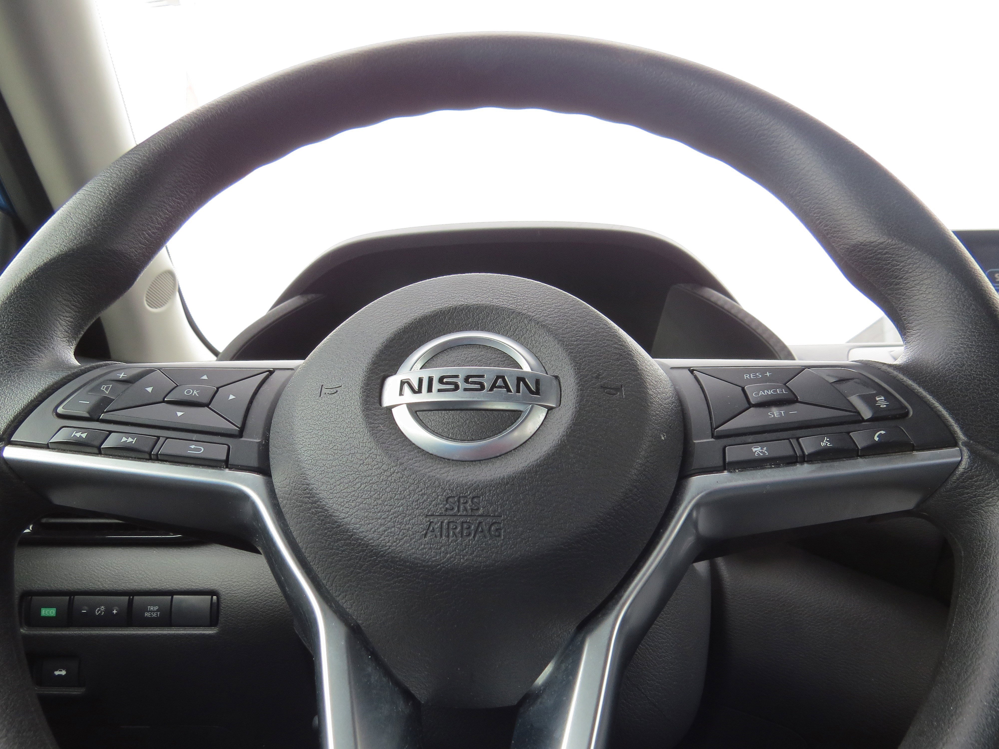 Used 2023 Nissan Sentra SV image 14