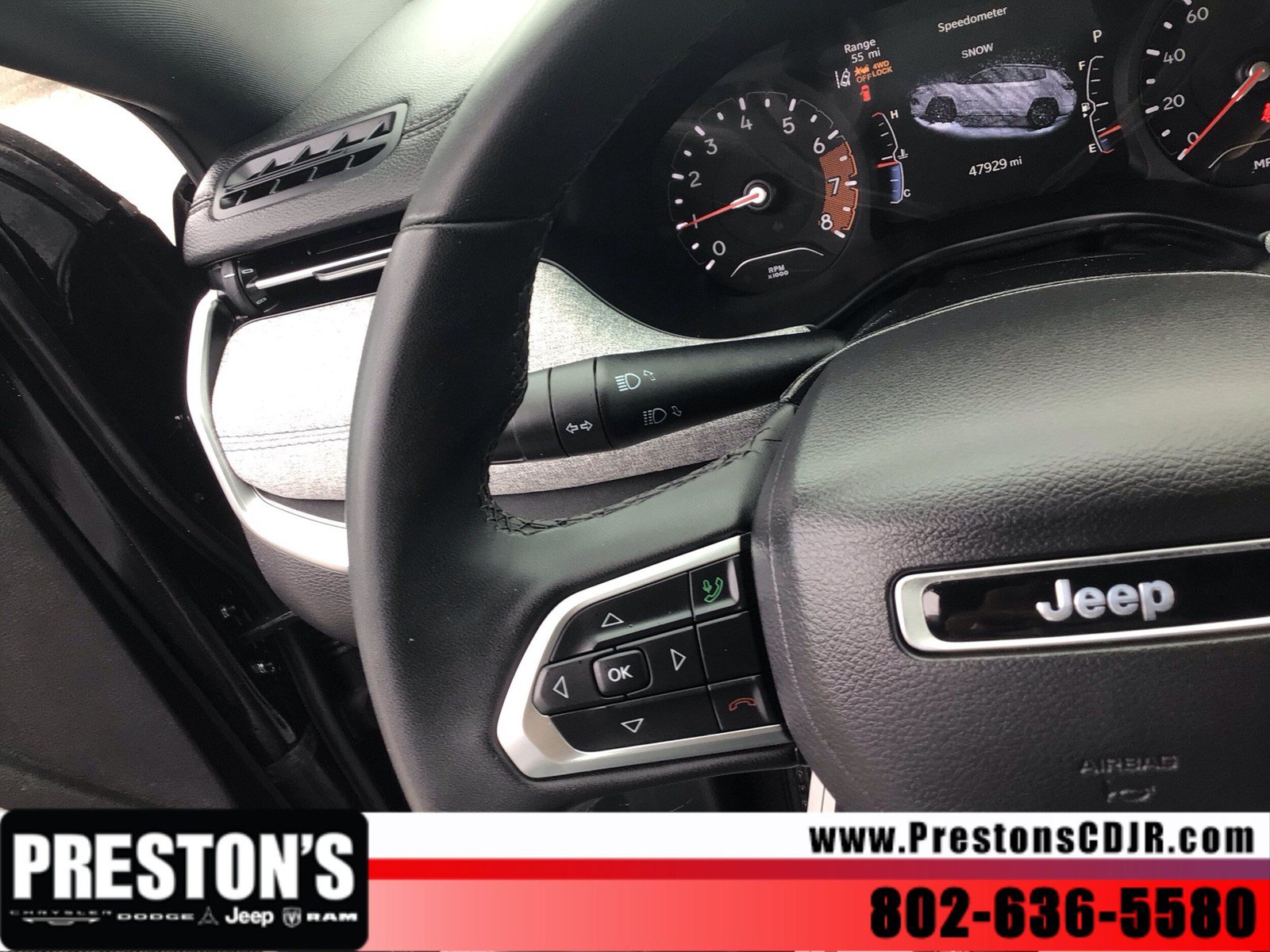 Used 2024 Jeep Compass Latitude AWD/4WD image 14