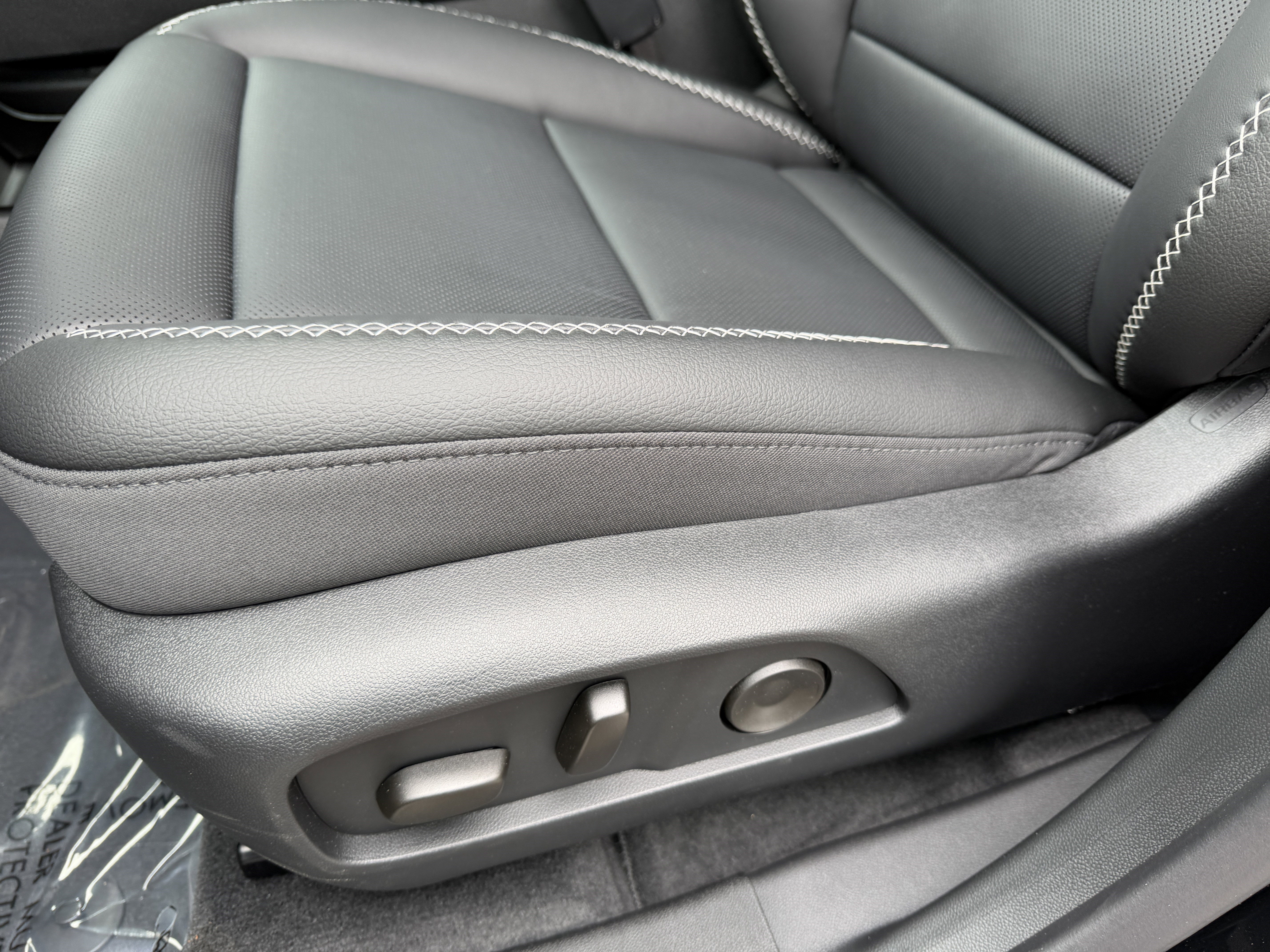 New 2026 GMC Terrain Denali AWD/4WD image 14