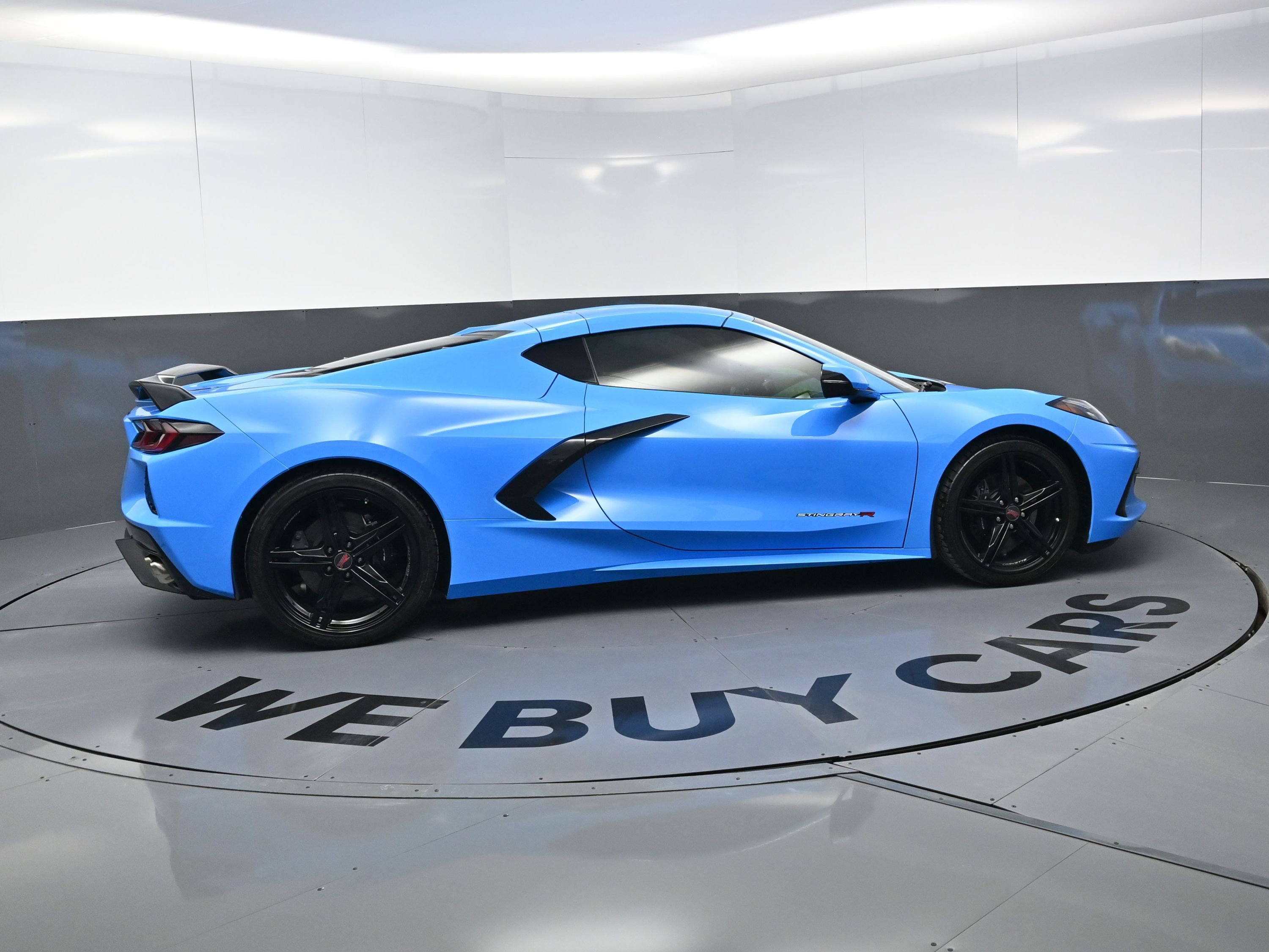 Certified 2025 Chevrolet Corvette Stingray Coupe w/ 1LT image 10