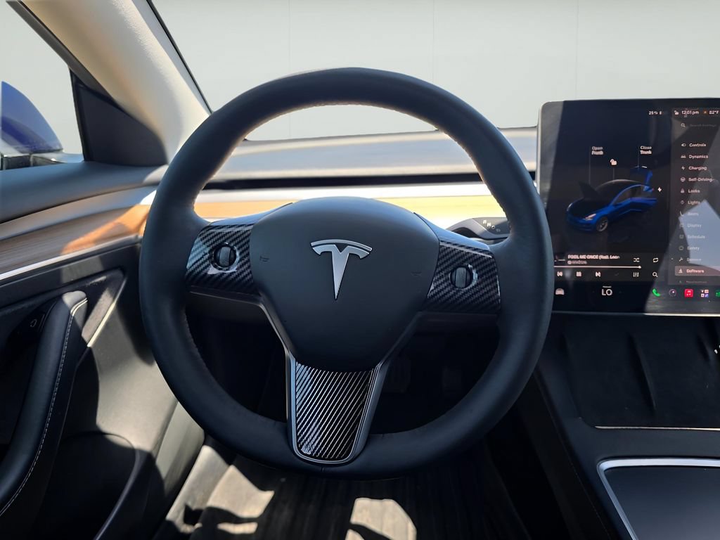 Used 2022 Tesla Model 3 Standard Range RWD image 13