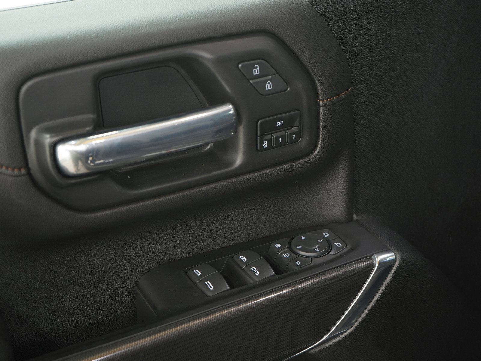 Used 2023 GMC Sierra 2500 AT4 w/ AT4 Preferred Package image 23