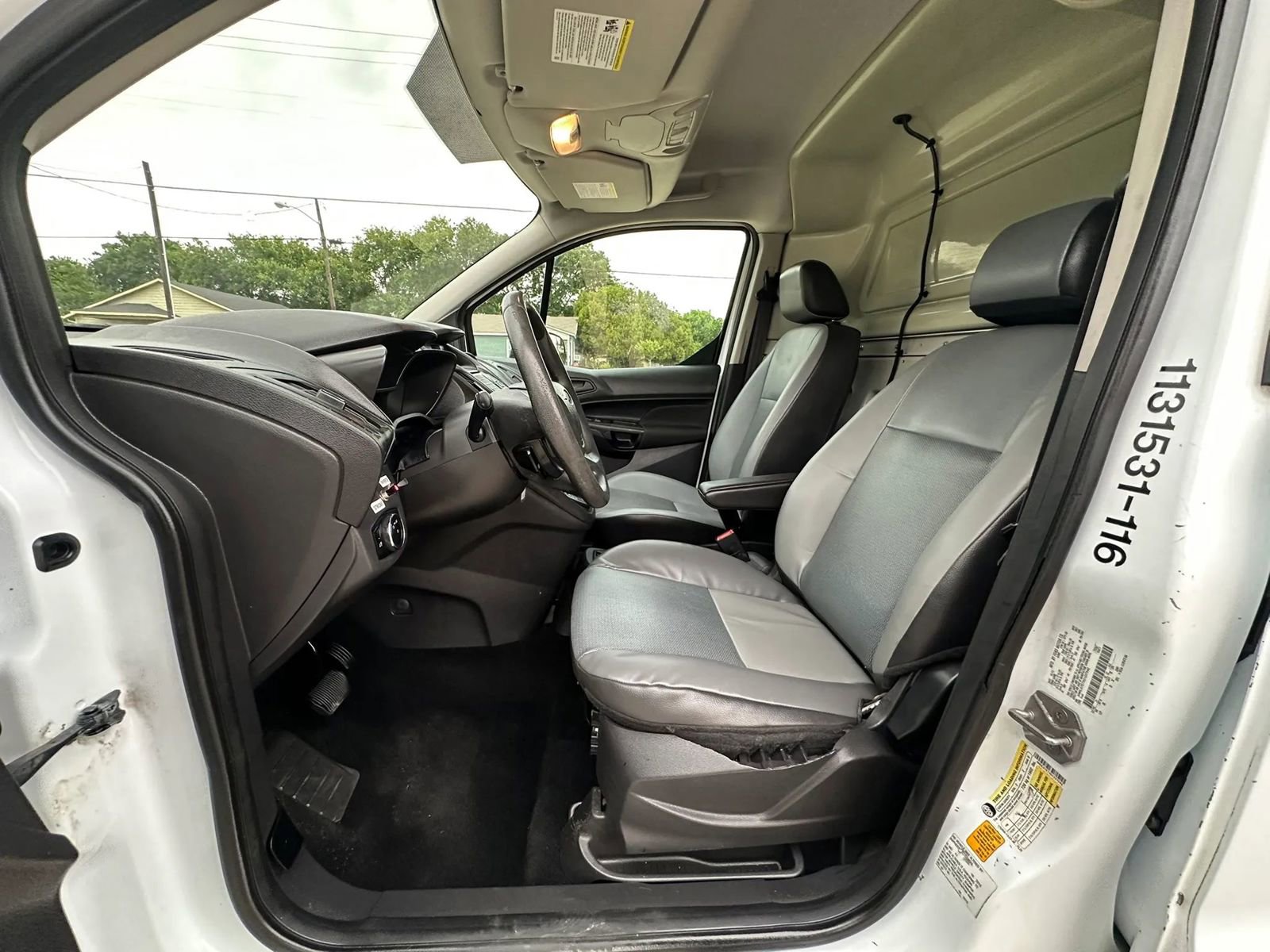 Used 2016 Ford Transit Connect XL FWD image 12