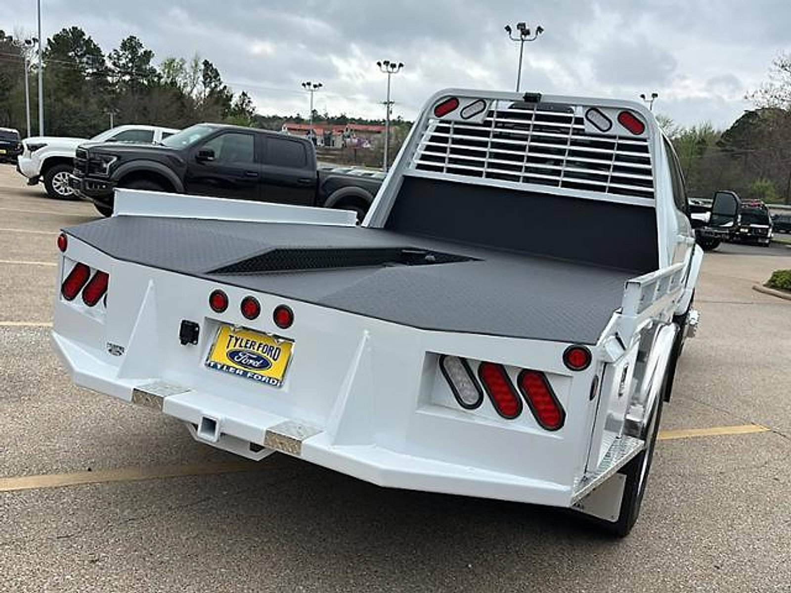 New 2026 Ford F550 4x4 Crew Cab Super Duty image 4