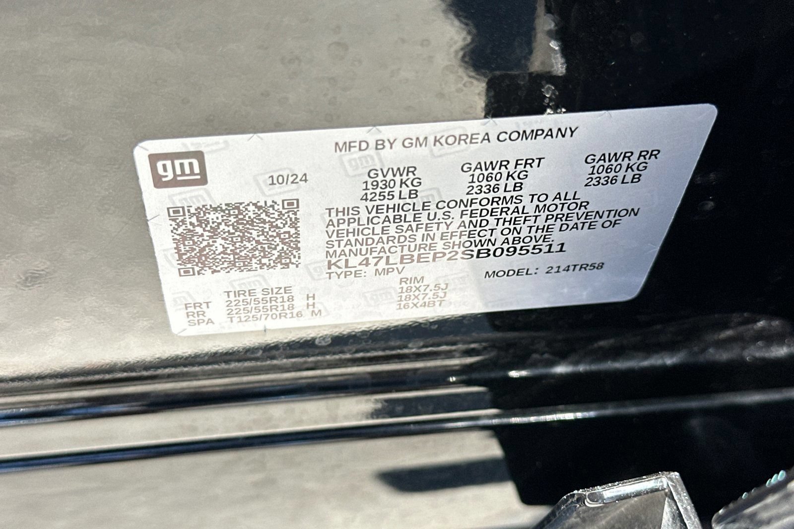 Certified 2025 Buick Envista Sport Touring FWD image 29