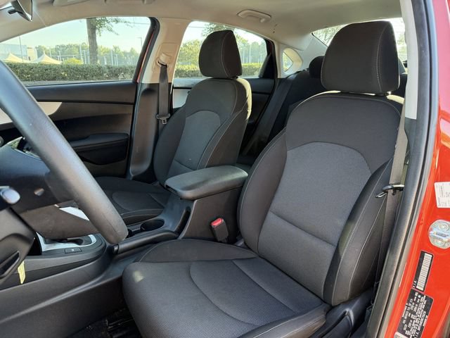 Certified 2024 Kia Forte LXS w/ LXS Technology Package FWD image 11