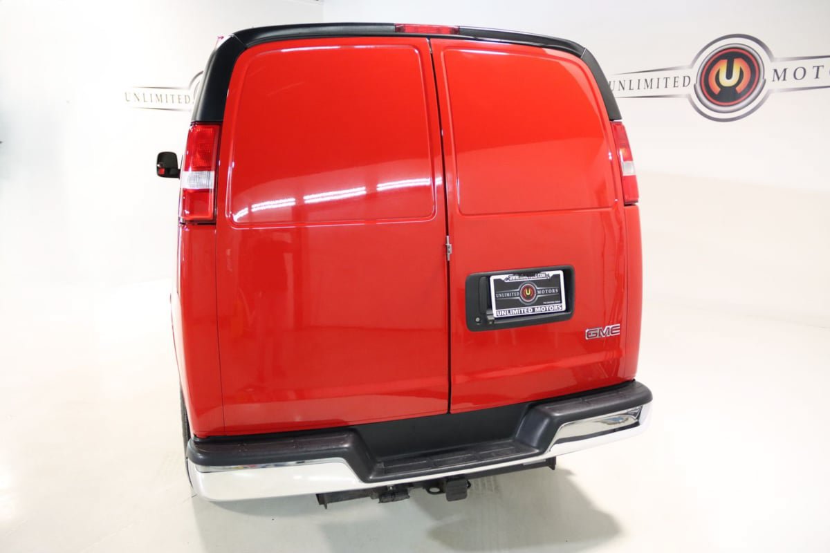 Used 2023 GMC Savana 3500 Extended w/ Driver Convenience Package RWD image 24