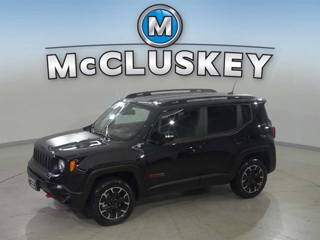 Used 2023 Jeep Renegade Trailhawk AWD/4WD image 1
