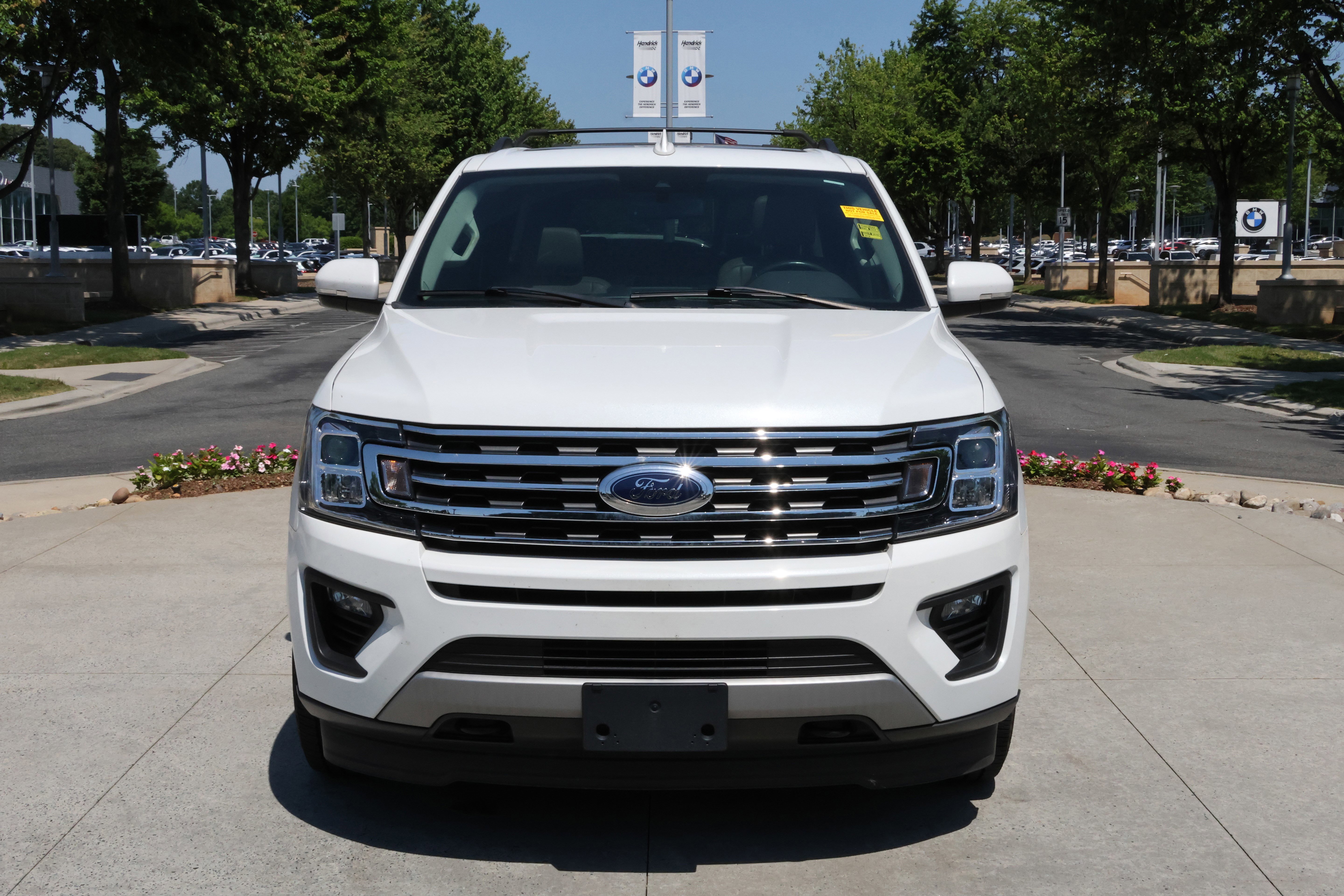 Used 2021 Ford Expedition Max XLT AWD/4WD image 3
