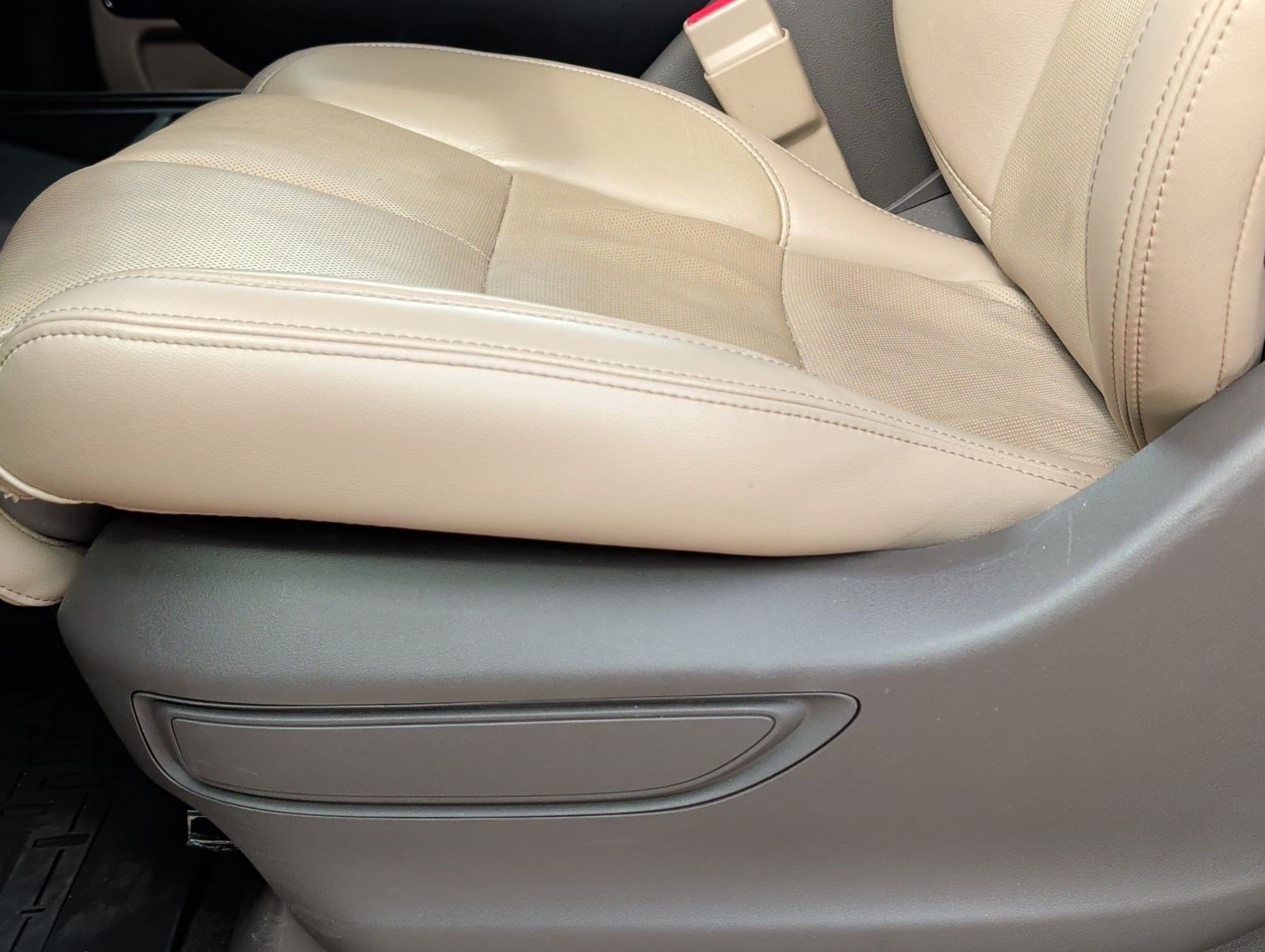 Used 2023 Lincoln Navigator Reserve AWD/4WD image 10