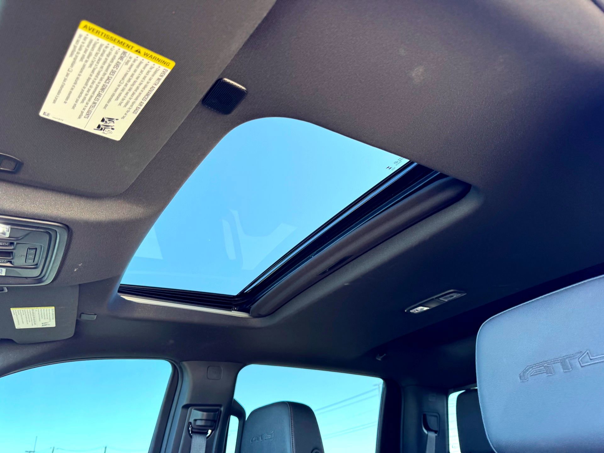 Used 2024 GMC Sierra 3500 AT4 w/ AT4 Premium Plus Package image 14